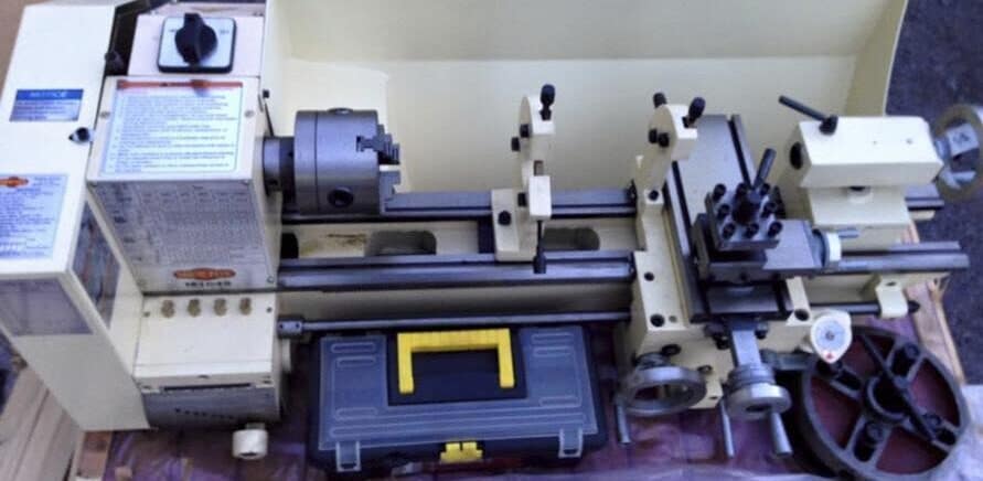 Shop Fox m1049 metal lathe